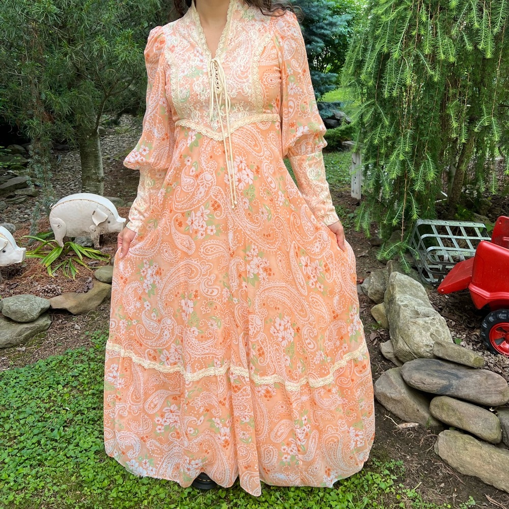 Gunne sax style dress